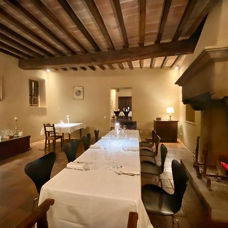 Castello Di Viano Villa Luaran gambar