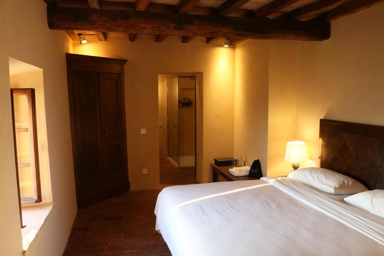 Castello Di Viano Villa Luaran gambar